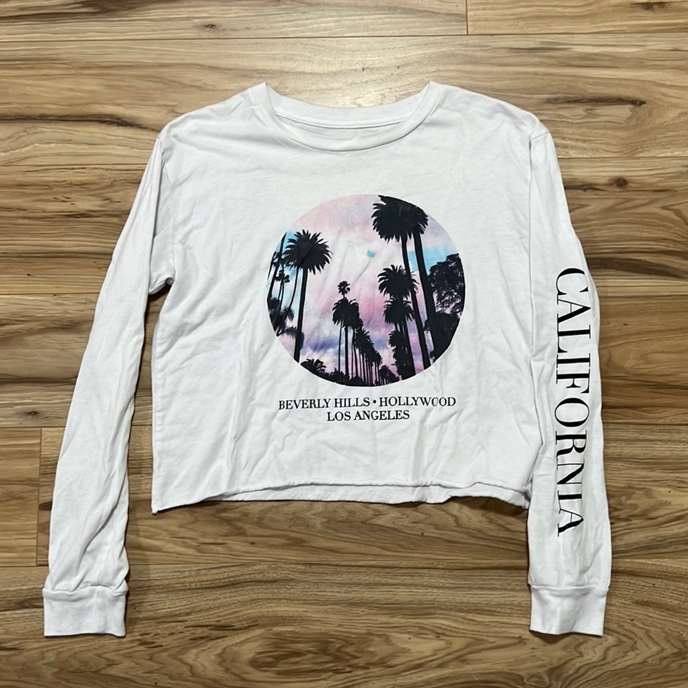 Beverly Hills Los Angelos Hollywood California long sleeve crop top